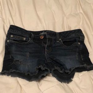 american eagle shorts!!!